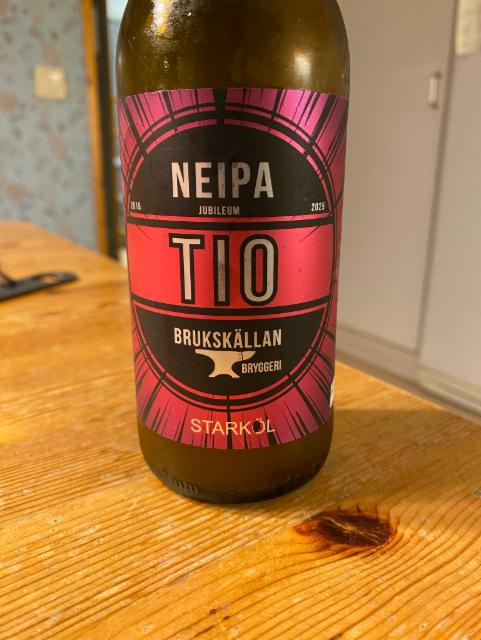Tio 6.7%, Brukskällans Bryggeri, Sweden