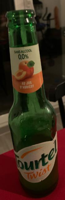 Tourtel Twist just d'abricot 0.0%, Kronenbourg (Carlsberg), France