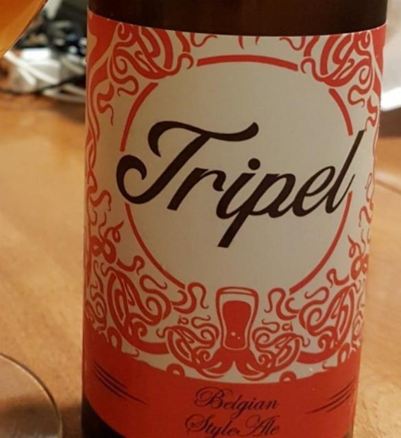 Tripel Threat 8.2%, Boxing Cat Brewery (AB InBev), China