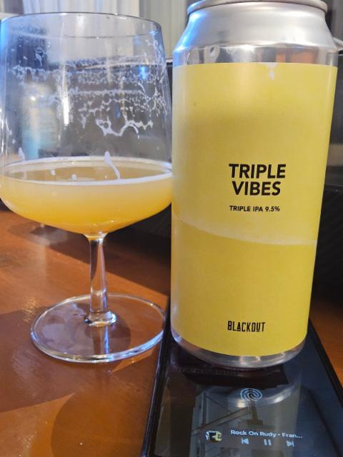 Triple Vibes 9.5%, Blackout Brewing, Romania