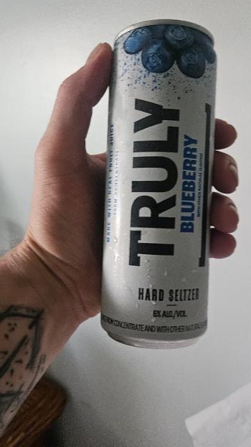 truly, Truly Hard Seltzer (The Boston Beer Company)