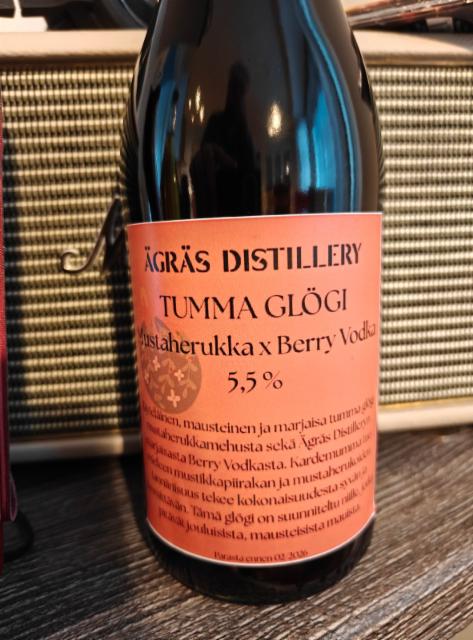Tumma Glögi: Mustaherukka x Berry Vodka 5.5%, Ägräs Distillery, Finland