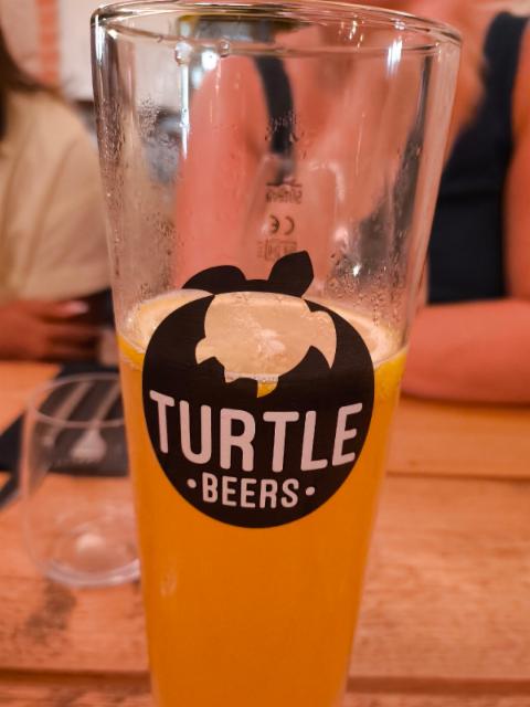 Turtle Blanche 4.0%, Turtle Bay, England