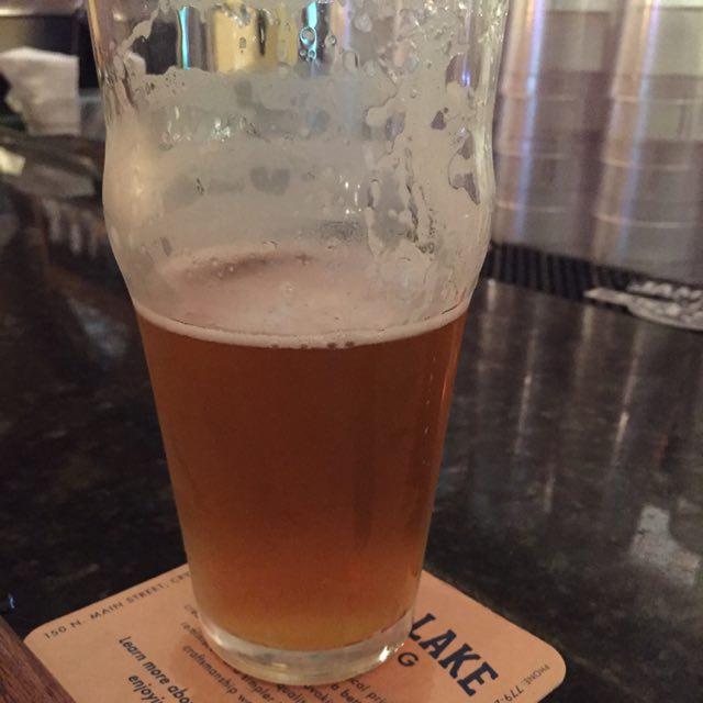 Two Brothers A Bretter Day 4.7%, Two Brothers Brewing Company, United States