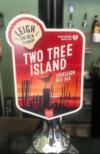Two Tree Island 4.5%, Leigh on Sea Brewery, England