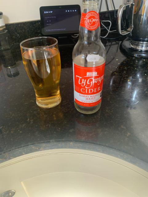 Ty Gwyn 6.0%, Penylan Farm, Wales