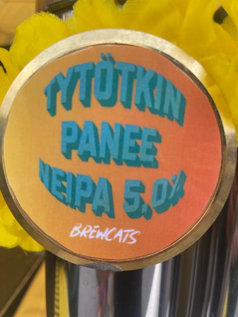 Tytötkin panee 5.0%, Rocking Bear Brewers, Finland