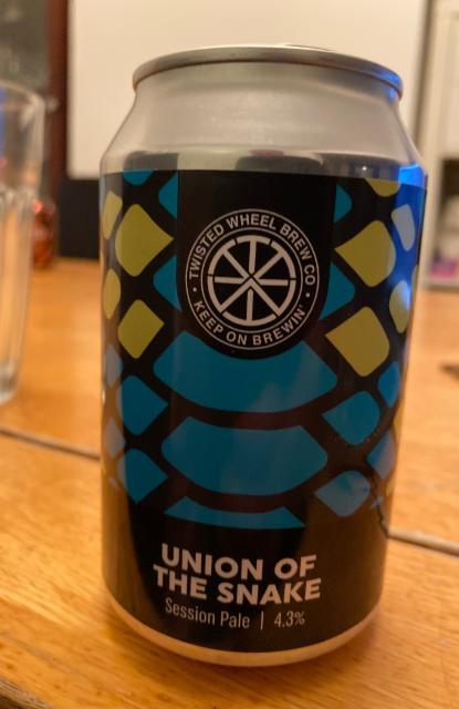 Union of the snake 4.3%, Twisted Wheel Brew Co., England