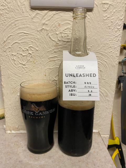 Unleashed 003 Altbier 5.8%, Loose Cannon Brewery, England