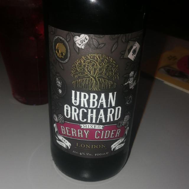 Urban Orchard Berry Cider 4.0%, Hawkes, England