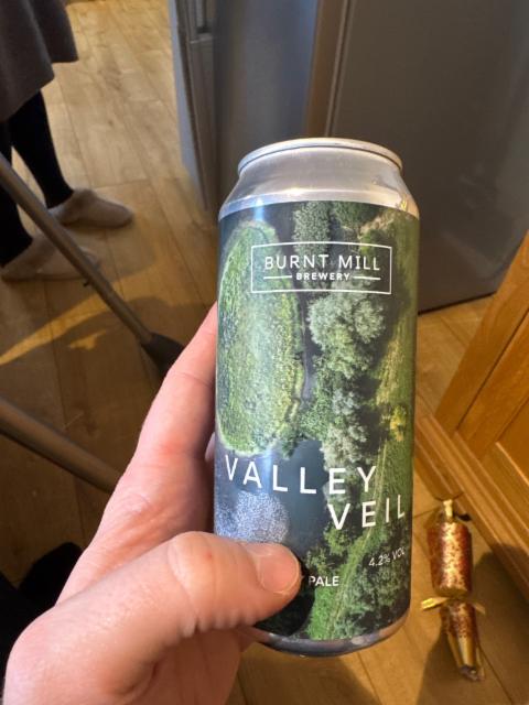 Valley veil 4.2%, Burnt Mill Brewery, England