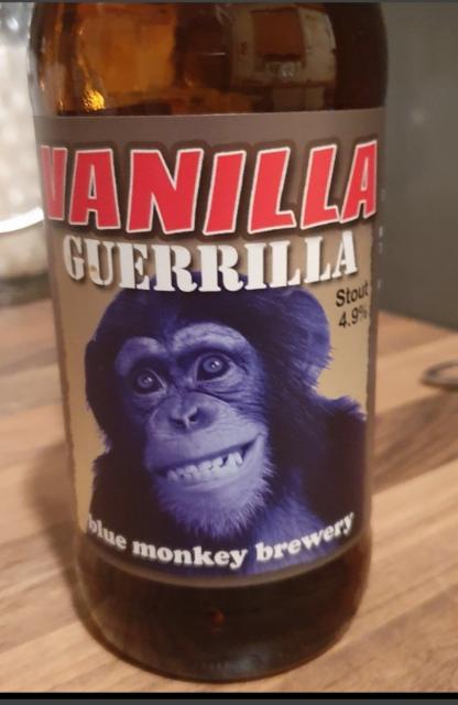 Vanilla Guerrilla 4.9%, Blue Monkey Brewery, England