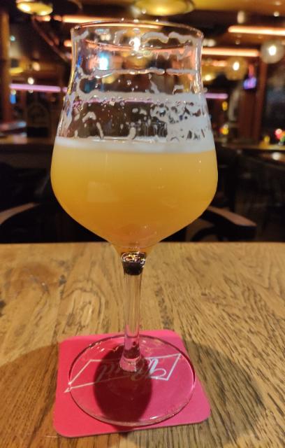 VD Ootje Tripel, Bierbrouwerij Volendam