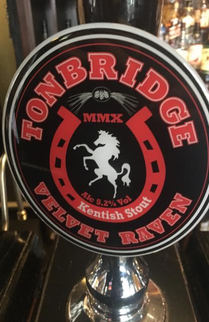 Velvet Raven 5.2%, Tonbridge Brewery, England