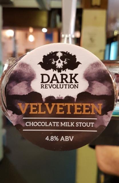 Velveteen 4.8%, Dark Revolution, England