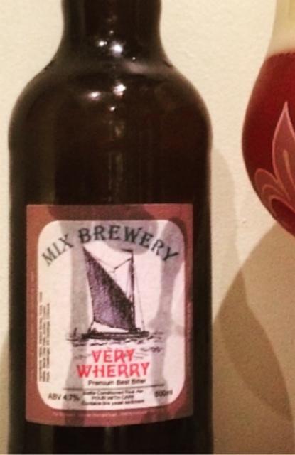 Very Wherry 4.7%, Mix Brewery, England
