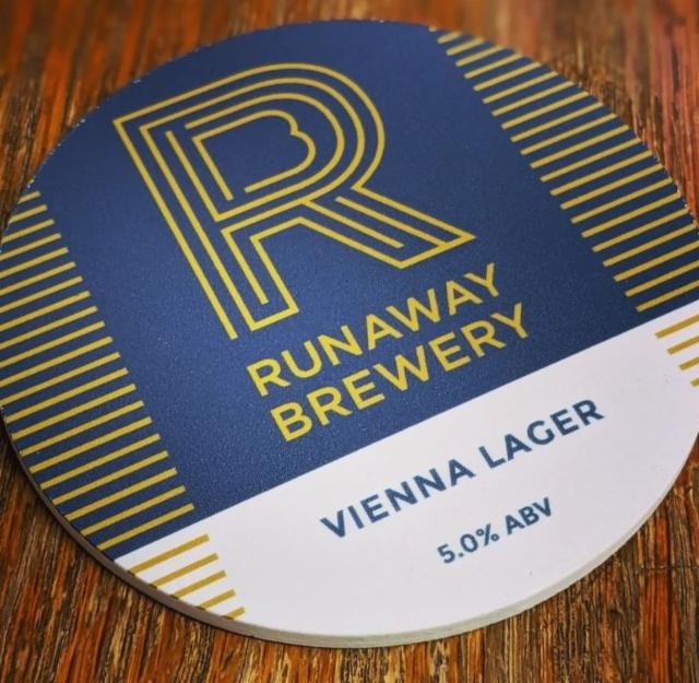 Vienna lager 5.0%, The Runaway Brewery, England