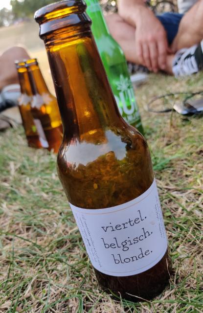 Viertel. Belgisch. Blonde. 5.0%, Viertelbräu gmbh, Lütticher Str.33, 50674 Köln, Germany