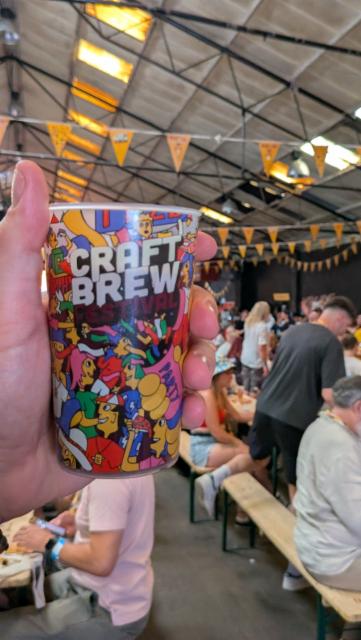 viva la frida 4.5%, Blue Monkey Brewery, England