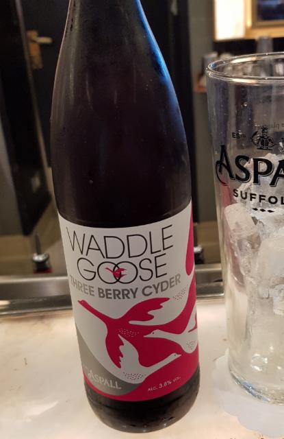 waddle goose three berry cider 3.8%, Aspall, England
