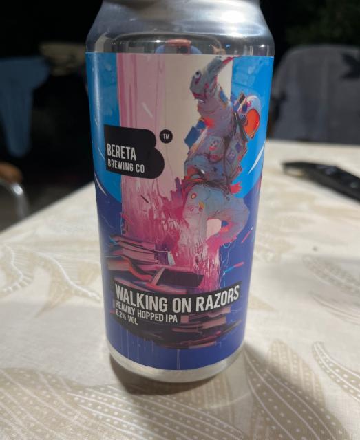 Walking On Razors 6.2%, Bereta Brewing Co, Romania