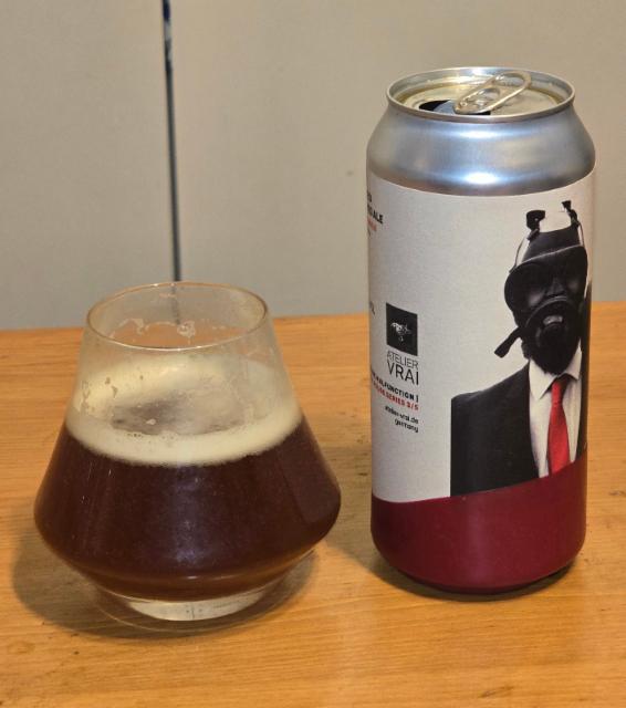 War Drobe Malfunction | Nocturne Rouge Series 3/5 10.3%, Atelier Vrai, Germany