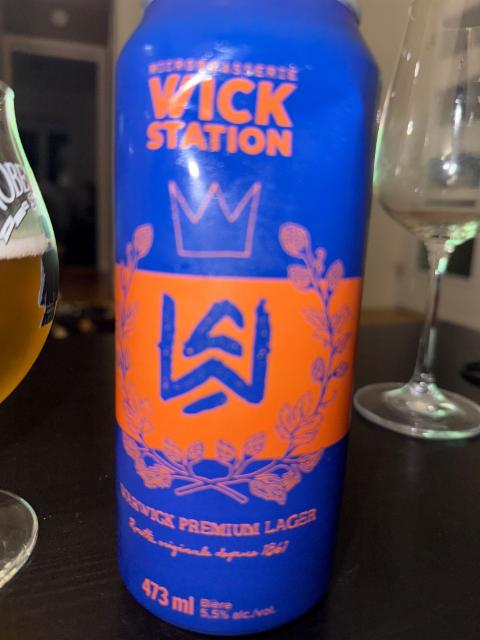 Warwick premium lager 5.5%, Wick Station, Canada