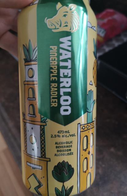 waterloo pinapple raddler 2.5%, Waterloo Brewing Co, Canada