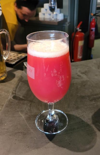 Watermelon Gose 4.0%, Yonder Brewing, England