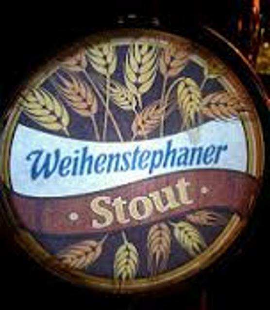 Weihenstephaner Stout 5.6%, Bayerische Staatsbrauerei Weihenstephan, Germany