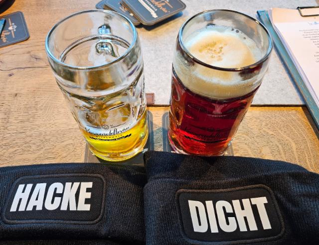 Weihnachtsbock 5.9%, Karwendelbahn Brauerei- und Brennerei Manufaktur 2244 GmbH & Co. KG a.A., Germany