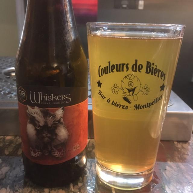 Whiskers blonde sour ale 5.5%, D9 Brewing Company, United States