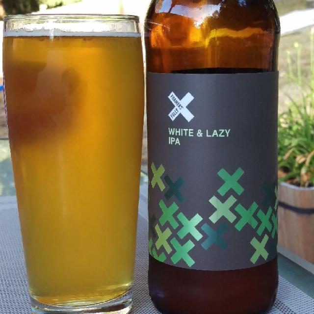 White and Lazy 7.0%, Foamers Folly Brewing Co., Canada