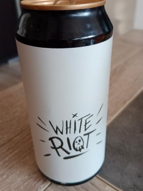 white riot, Showtime !