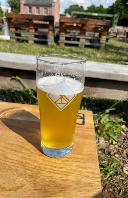 White Wedding 4.6%, Kuehn Kunz Rosen, Germany