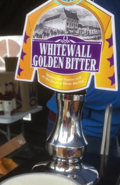 Whitewall Golden Bitter 4.0%, Horsetown Premium Beers, England