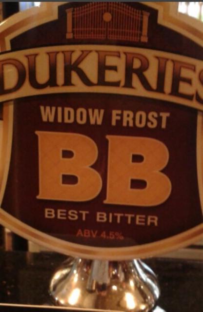 Widow Frost Best Bitter 4.5%, Dukeries Brewery, England