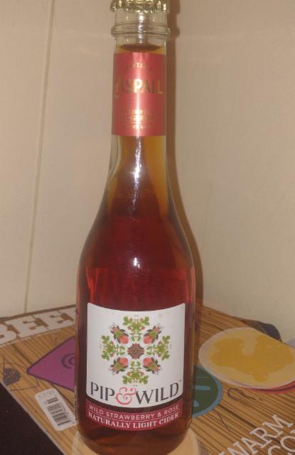 Wild Strawberry & Rose 4.0%, Aspall, England