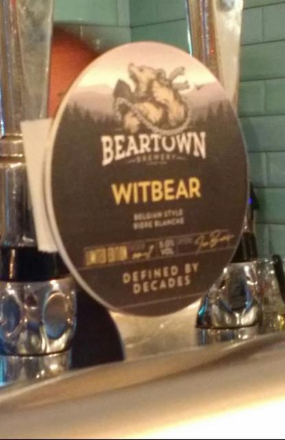 Witbear 4.8%, Beartown Brewery, England