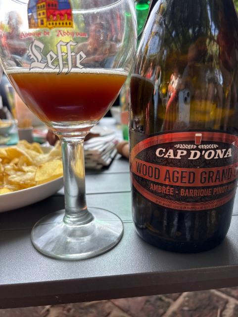 Wood Aged Grand Cru Ambrée Barrique Pinot Noir 10.0%, Brasserie Cap D'Ona, France