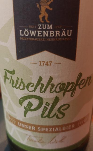Zum Löwenbräu Frischhopfen Pils 5.0%, Zum Löwenbräu OHG, Germany