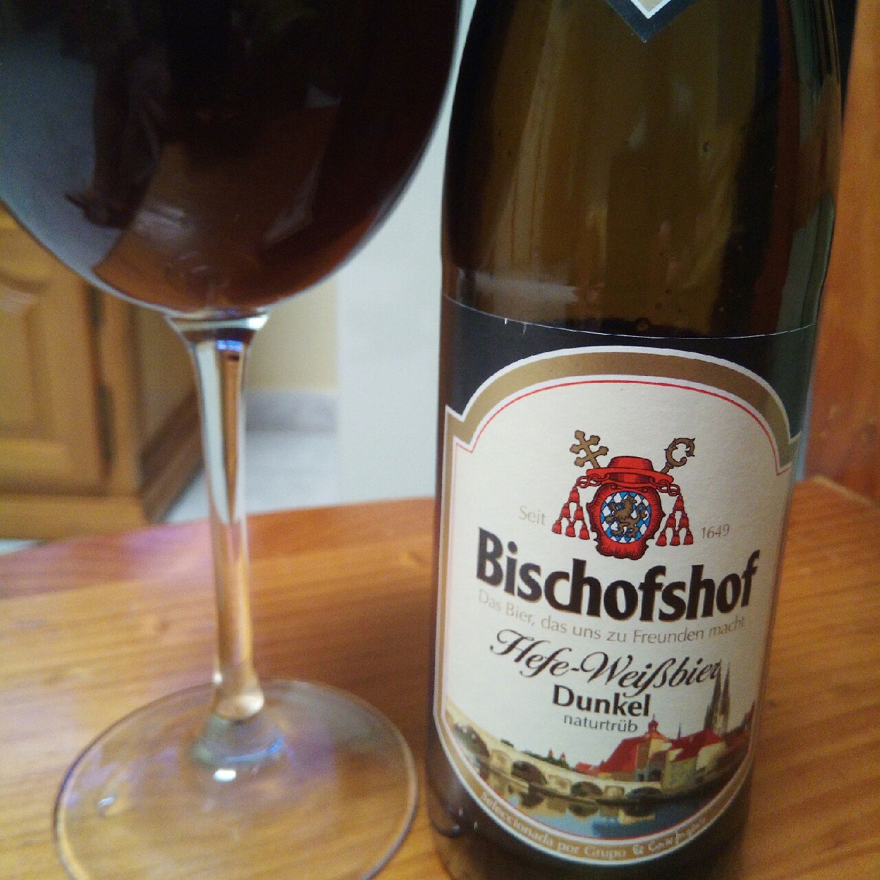 Bischofshof Hefe-Weissbier Dunkel, Germany