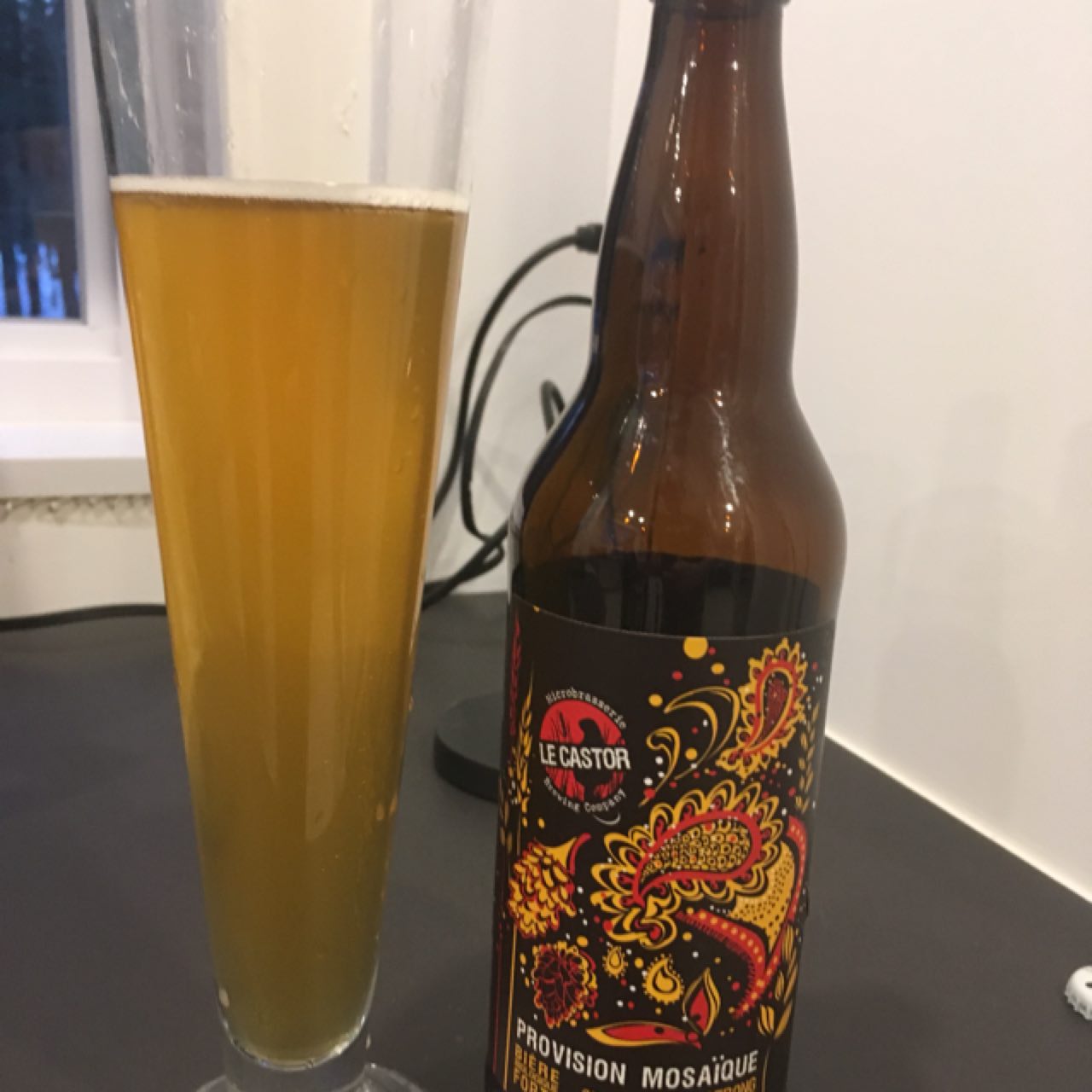 Provisions Mosaïque, Canada