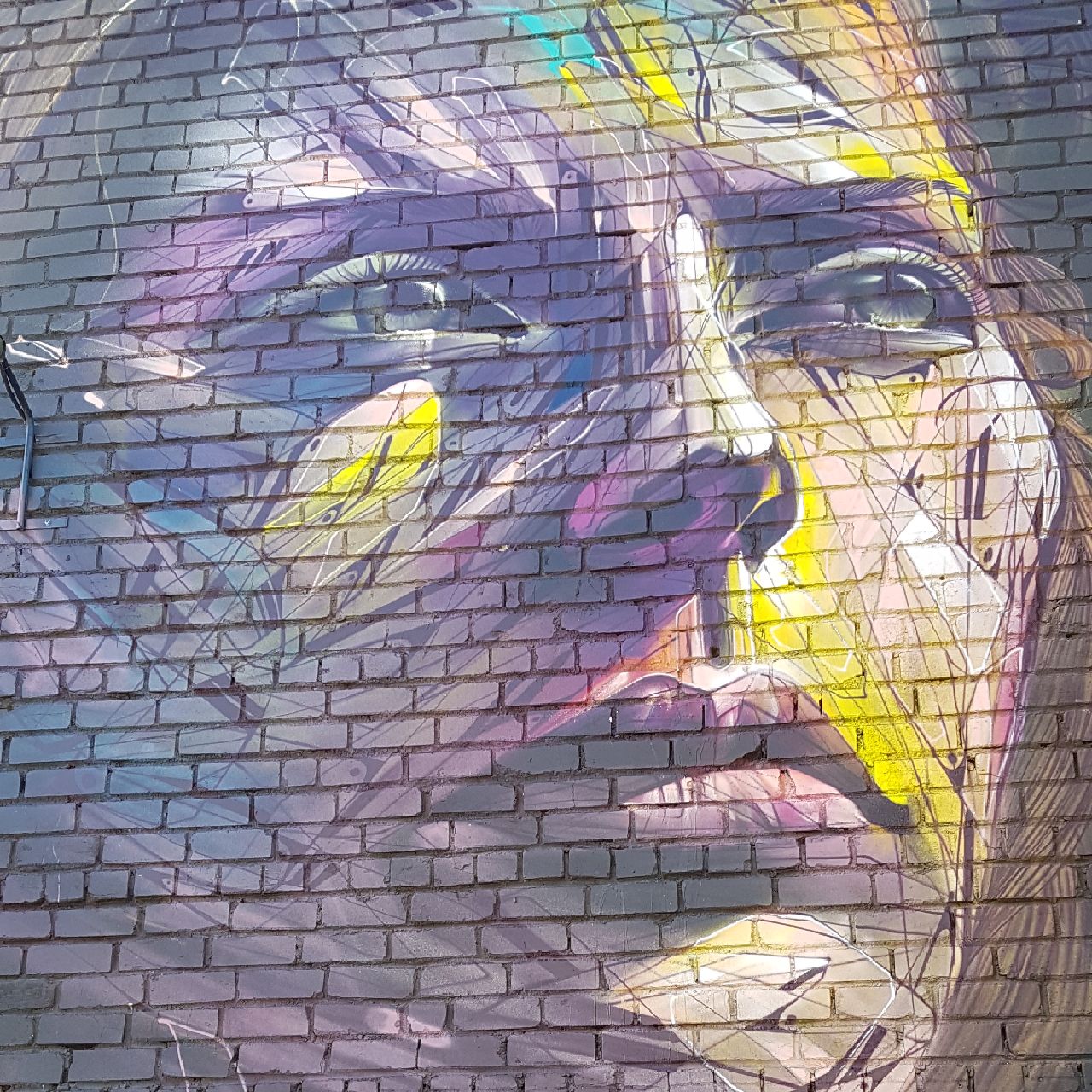 Dirty Little Fingers, Estonia