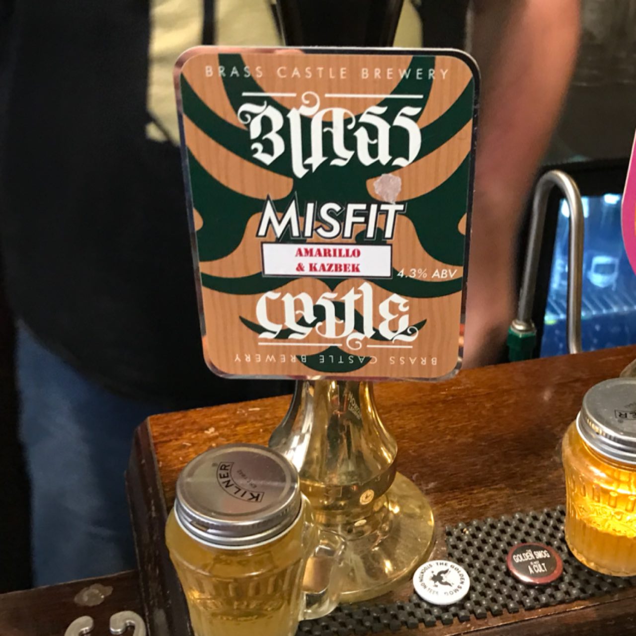 Misfit (Amarillo & Kazbek), England