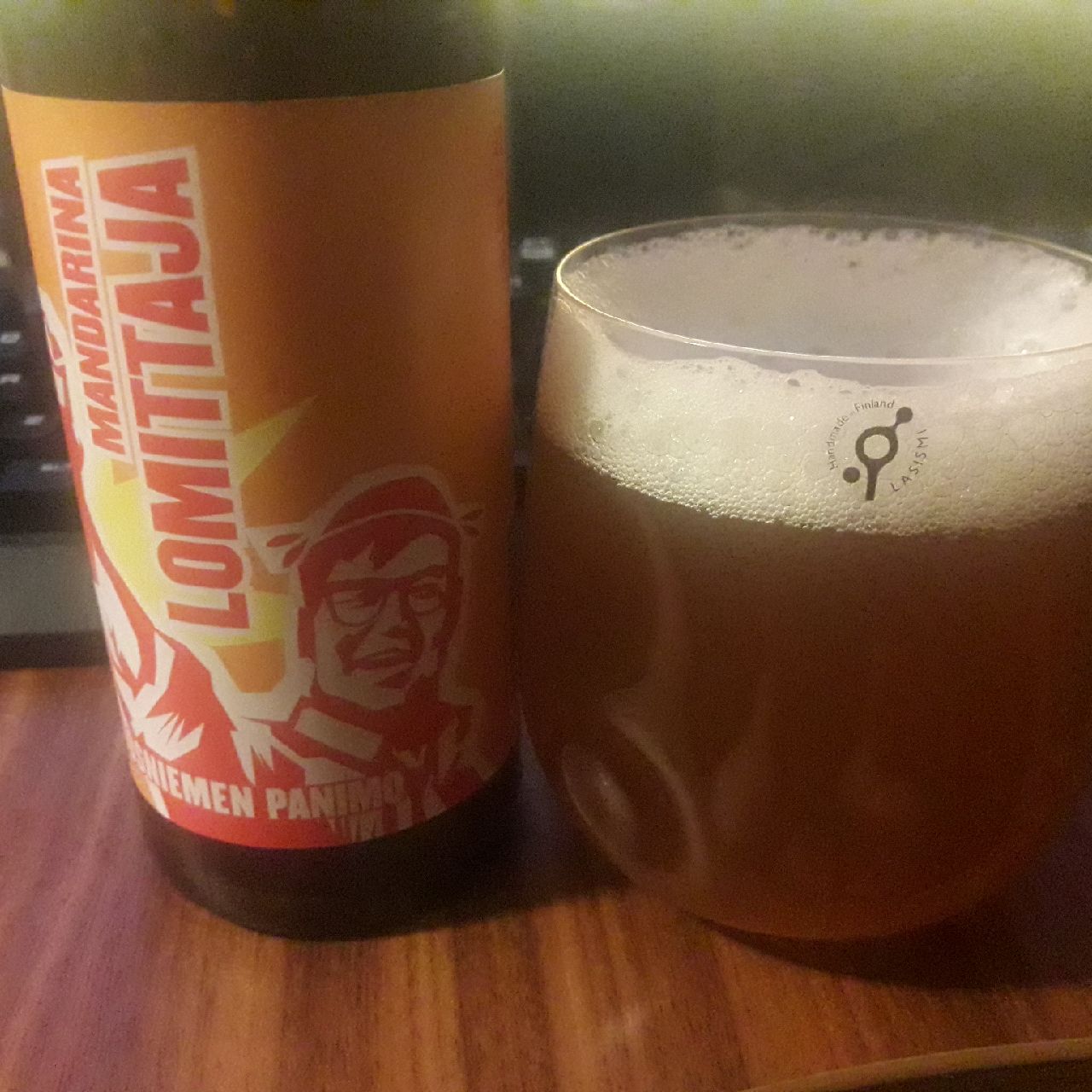 Lomittaja Mandarina, Finland