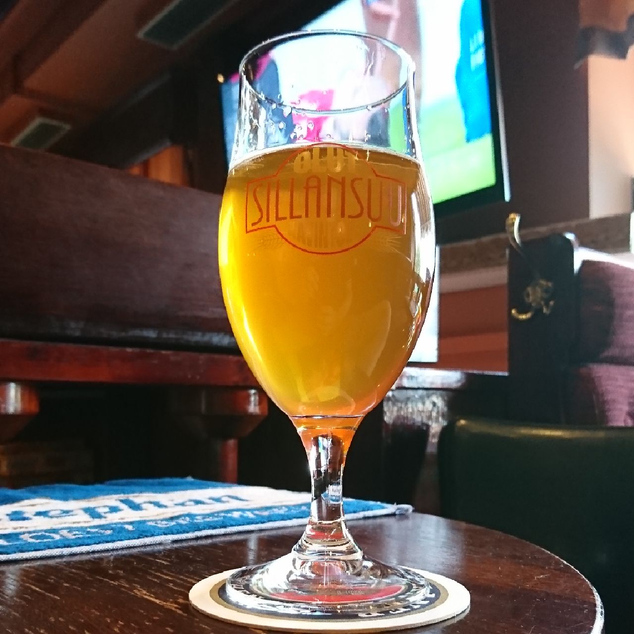 Sillansuu 22, Finland