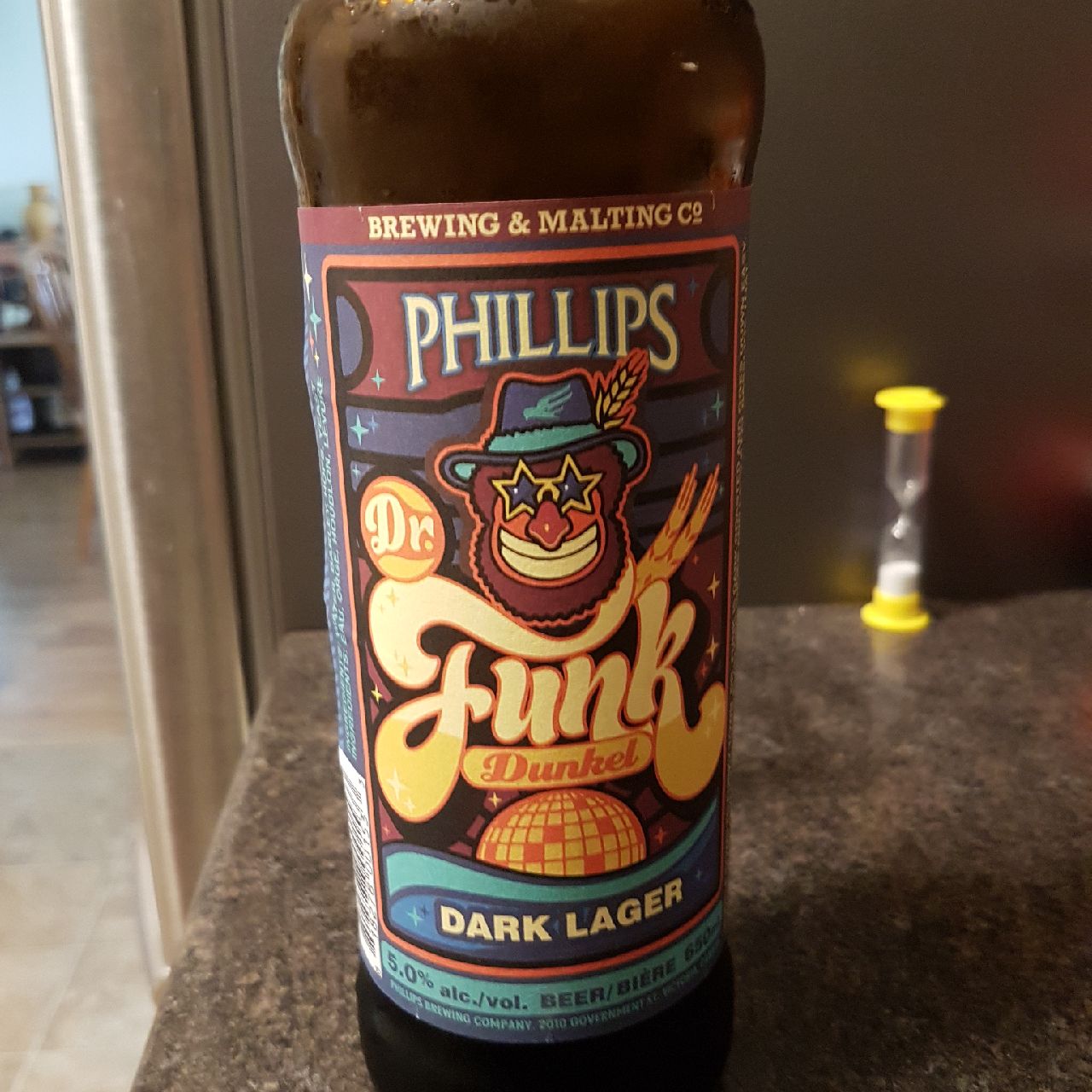 Dr. Funk Dunkel, Canada