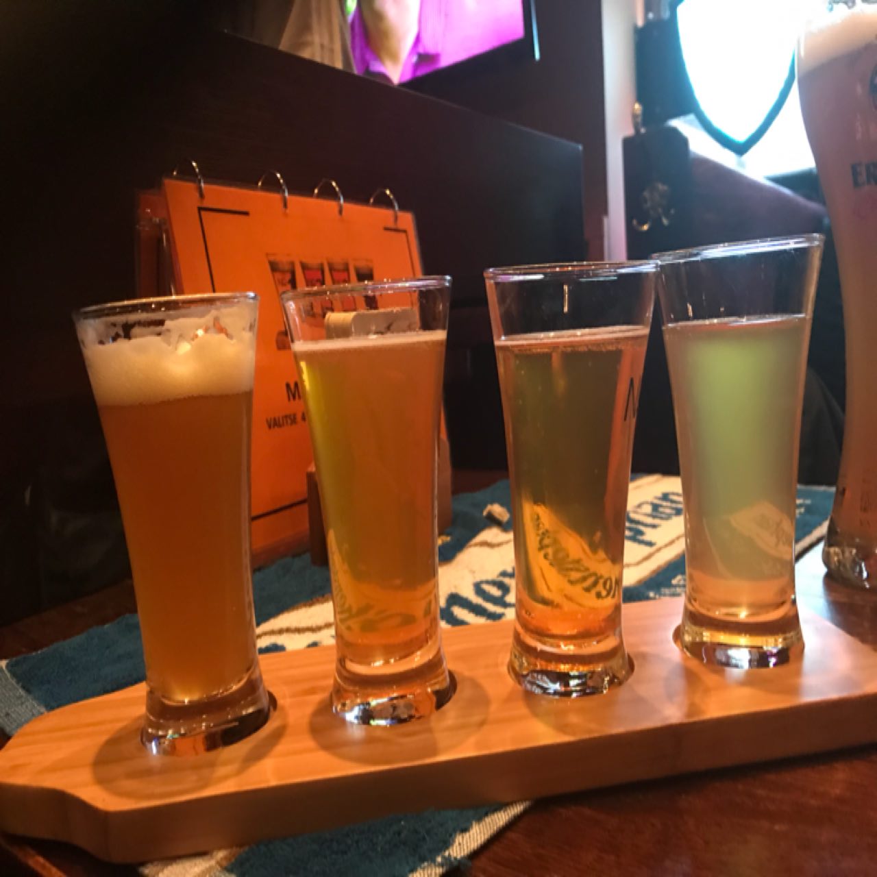 Sillansuu 22, Finland