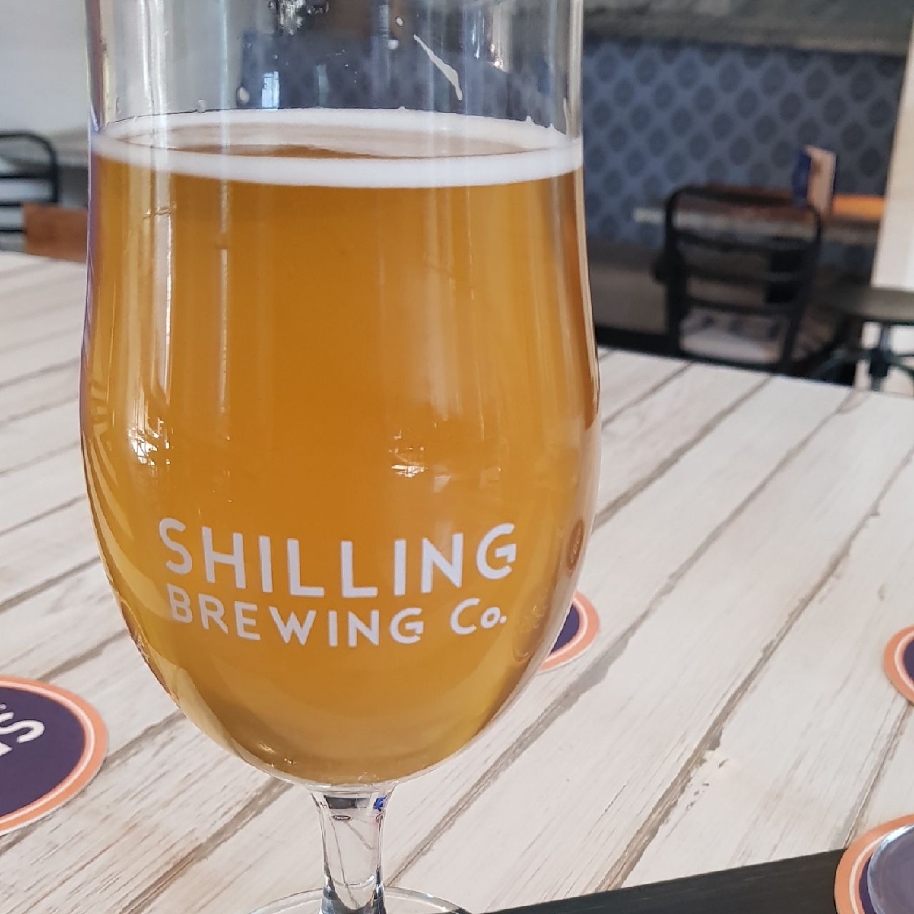 Manhattan Pale, England